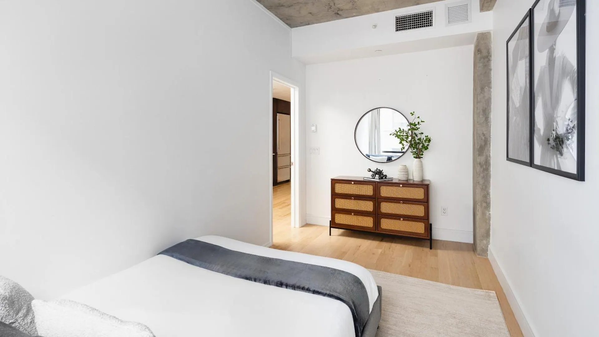 Stunning Apartment With Patio In Manhattan Нью-Йорк 0*,